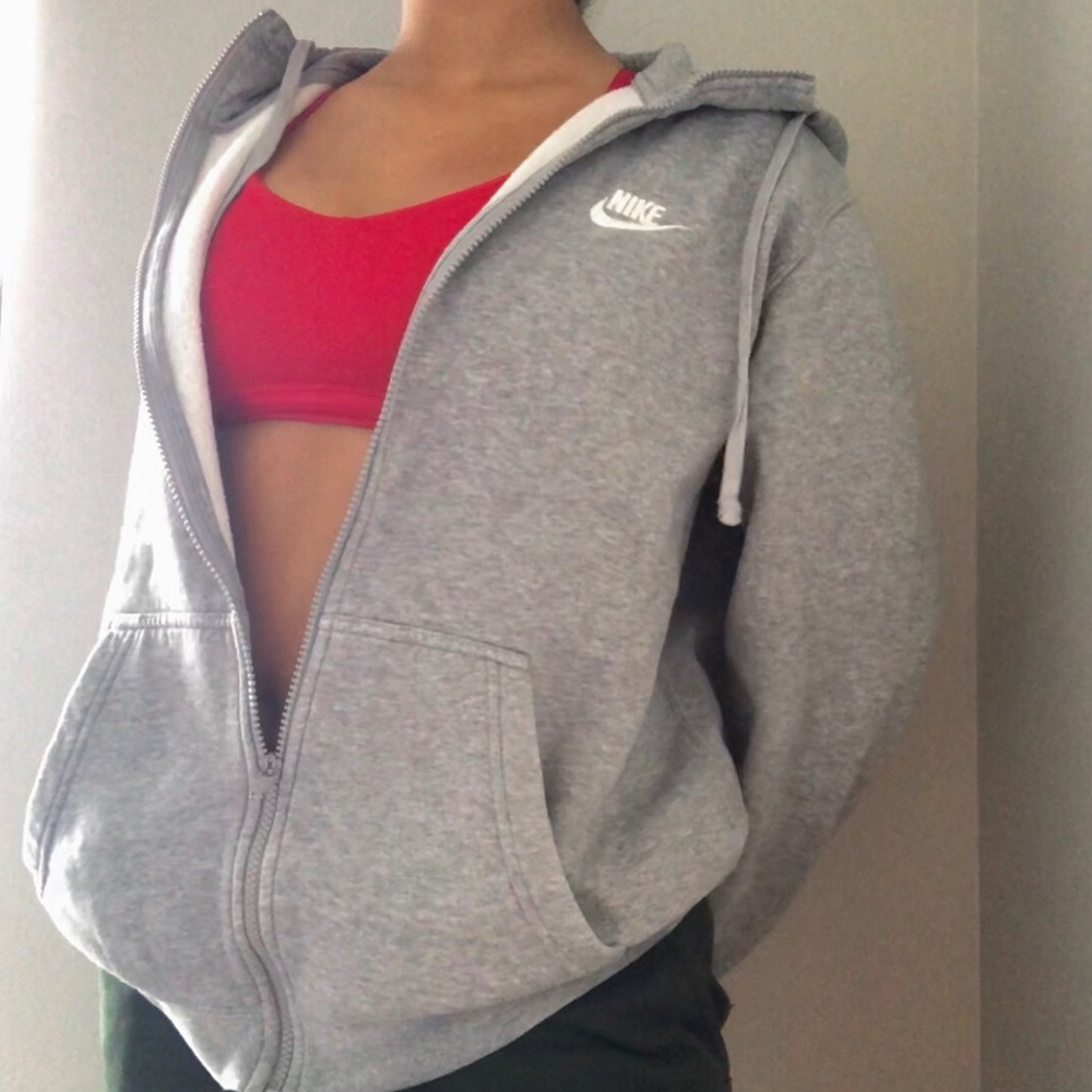 Gray Nike Zip Up Hoodie❣️